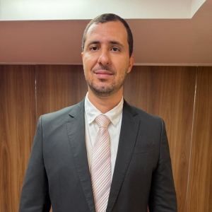 Dr. Guilherme Alves dos Santos